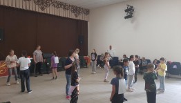 Развлекательная программа «Я, ты, он, она – вместе дружная страна»