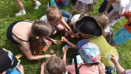 Конкурсно-игровая программа «Вселенная детсва»