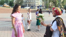 Международный флешмоб женственности