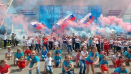 Танцевальный флешмоб «Детство-я и ты»