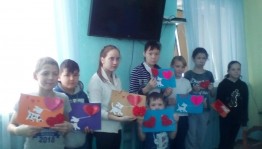 Тематический час «Свет материнства–свет любви»