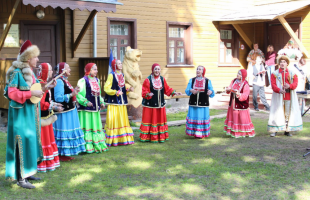 Фольклорный коллектив «Аҡ тирмә» принял участие во Всероссийском конкурсе-фестивале эпических культур в Карелии