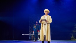 В День Республики — спектакль «Аҡмулла»: философская притча для современного зрителя