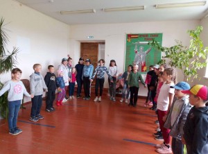 «Раз, два, три–игру начни!». Конкурсно–игровая программа.