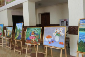 Выставка «О той, кто всех роднее…»