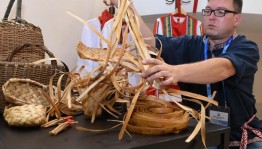 Программа «Лапти – лапоточки»