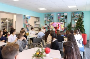 Брейн-ринг «Снегурочки против Дедов Морозов»