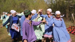 Народные гулянья «Праздник улицы».