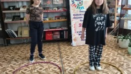 Веселые старты «Мы играем ,не скучаем»