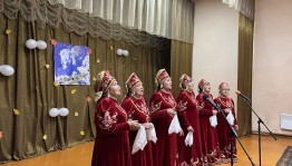 Концерт «Согреем ладони, разгладим морщины»