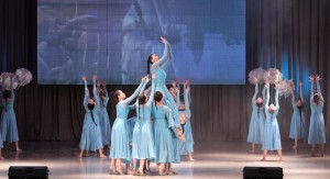 Праздничный концерт «Учителями славится Россия, ученики приносят славу ей…»