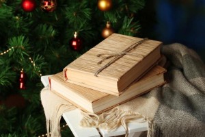 «В Новый год с новой книгой»Литературно праздничный час