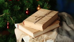 «В Новый год с новой книгой»Литературно праздничный час
