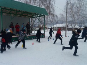 Игровая программа «В Новый год с улыбкой»