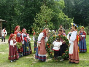 «Троицкие забавы», посвященная празднику Святой Троицы