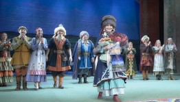 Народная артистка Башкортостана Эльмира Саматова отметила золотой юбилей бенефисом