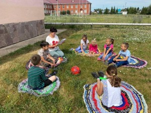 Познавательный час «Удивительный мир природы»