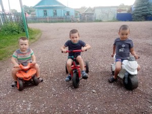 Познавательно – игровая программа «Веселый светофор»
