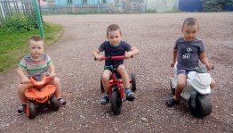 Познавательно – игровая программа «Веселый светофор»
