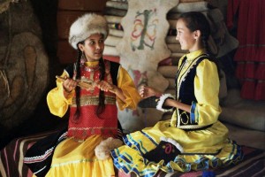 Тематическая программа «Национальный костюм - наследие моего народа»