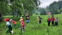 Праздник детства «Мир красок»