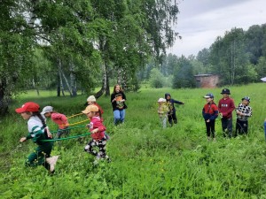 Праздник детства «Мир красок»