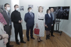 В Национальном музее РБ открылась фотовыставка «Первый: Гагарин и Куба»