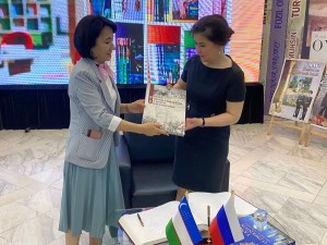 Амина Шафикова встретилась с руководством Национальной библиотеки Узбекистана