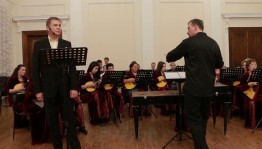К 50-летию кафедры народных инструментов УГИИ состоялась научно-практическая конференция