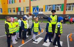 Познавательная программа «Маленьким о ПДД»