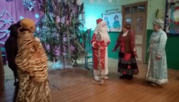 Театрализованное представление«Веселых масок карнавал»