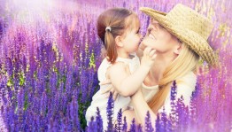 Концертная программа ко Дню матери «К сердцу материнскому с любовью»