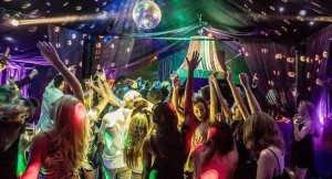 Развлекательная программа «Веселимся от души»