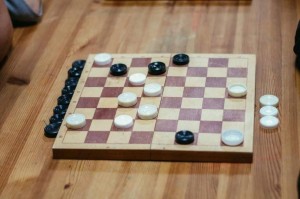 Игра «Шашечная доска»