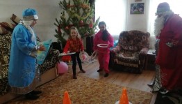 Выездное поздравление деда Мороза и Снегурочки «Чудеса под новый» год»