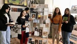 Поэтический час-исповедь «Во мне звучит мелодия стиха – я Пушкина читаю вновь…»