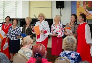 Праздничный литературно-музыкальный вечер «Славим возраст золотой»