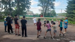 «Делай, как я» - подвижная игра