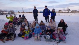 Спортивное мероприятие «Наши сани едут сами»