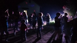 Развлекательная программа «Танцуют все»