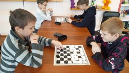 Шашечный турнир «Твой ход»