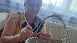 Мастер-класс «Плетение из бумажной лозы».