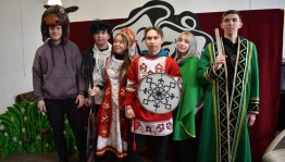 «Тайны закулисья»