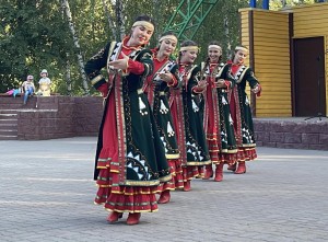 Фольклорный праздник «Путешествие в Фольклор Град»