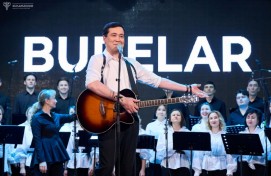 Энергетика рока и благородство хора: В Уфе группа «Бүреләр» выступила с Хоровой капеллой Башкортостана