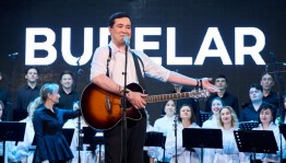 Энергетика рока и благородство хора: В Уфе группа «Бүреләр» выступила с Хоровой капеллой Башкортостана