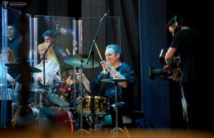 Энергетика рока и благородство хора: В Уфе группа «Бүреләр» выступила с Хоровой капеллой Башкортостана