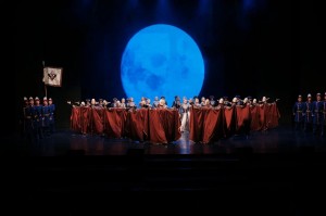 Уфимский ансамбль «Мирас» завершает плодотворный сезон грандиозным шоу