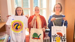 Арт-мастерская «Роспись футболки и шоппера своими руками»