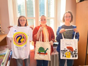 Арт-мастерская «Роспись футболки и шоппера своими руками»